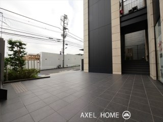 T’S BRIGHTIA 南青山EAST（店舗）