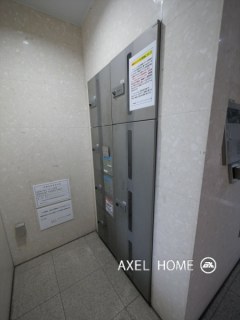 レヴィーナ東京八重洲通り