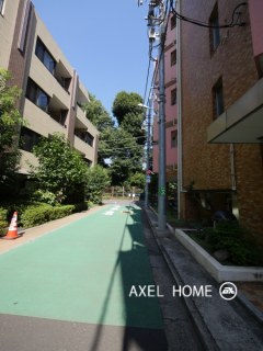 ウエストサイド新宿御苑