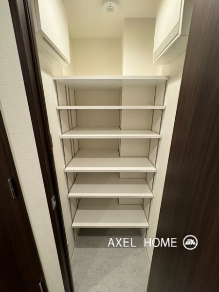 WAKABA View Apartment (若葉ビューアパートメント)