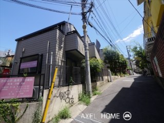 メゾン神宮前
