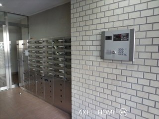 坪田ビル