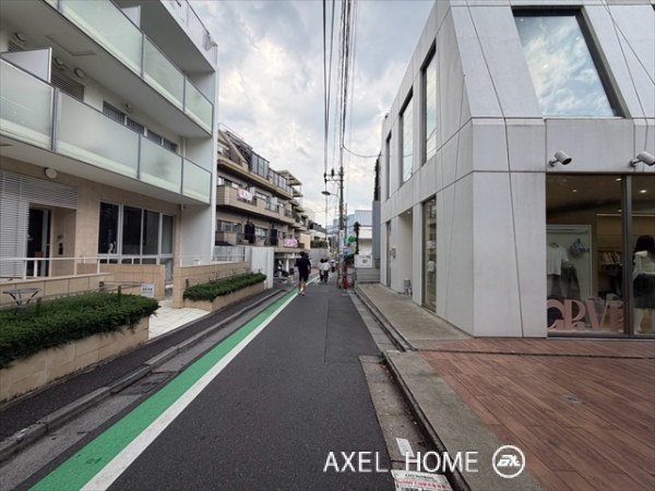 神宮前テラスサイドビル