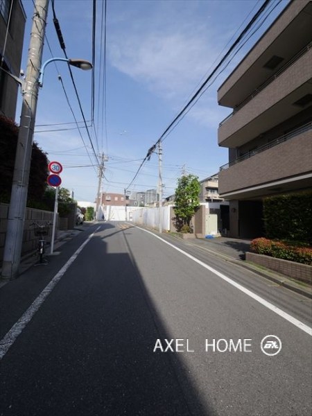 サヴァリン市ヶ谷