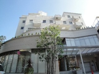 IL CENTRO SERENO（イルチェントロセレーノ）