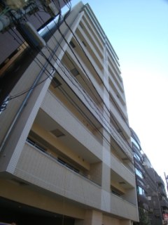 AZABU JUBAN TERRACE （麻布十番テラス）