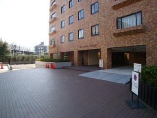 王子ホームズ青山　（OJI　HOMES　AOYAMA）