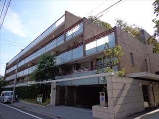ラ・トゥール市谷砂土原