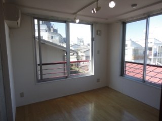 モデュロール三軒茶屋