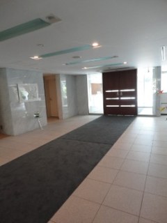 麻布市兵衛町ホームズ