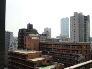麻布市兵衛町ホームズ