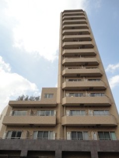 クローバー六本木