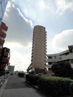 クローバー六本木