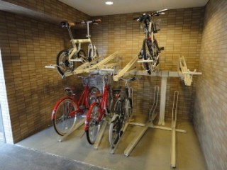 クローバー六本木