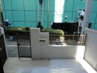 代々木三丁目貸家