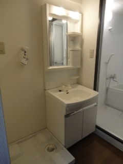 神宮前テラスハウス（住居・事務所）