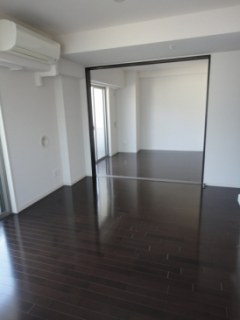 エルフラット田町 （L-Flat）