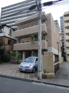 J.House　(ジェイハウス)