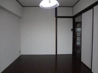 第8宮庭マンション
