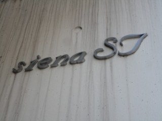 シエナエスティー （SIENA ST）