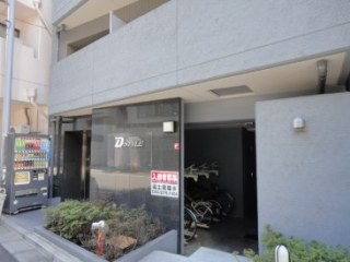 CQレジデンス茅場町駅前D-STYLE