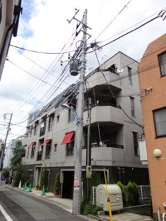 フラッツ三金