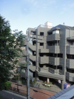 エバーグリーンパレス新宿