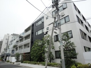 小田急コアロード六本木フロンテ