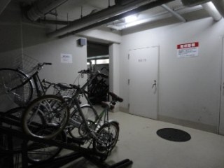 パレステュディオ東京八重洲通り