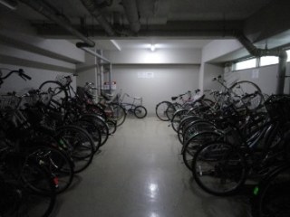 パレステュディオ東京八重洲通り