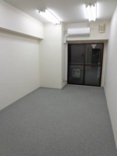 新宿アイランドアネックス　