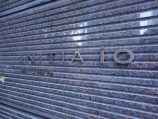 イニシアイオ西麻布 (INITIAIO NISHIAZABU)