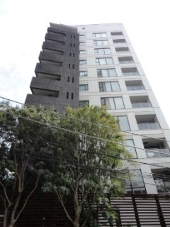 フォレセーヌ赤坂氷川町