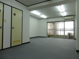 シャンブル15　(事務所・店舗)