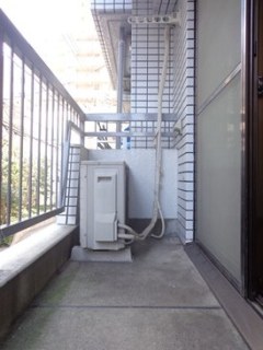 フォー＆フォー四谷ビル