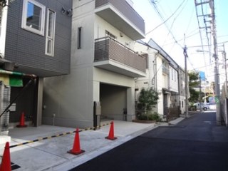 代々木1丁目マンション　