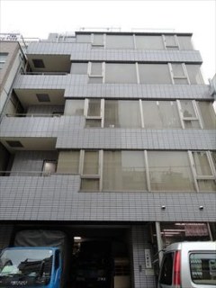 やまかわビル