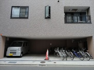 ロワール大手町