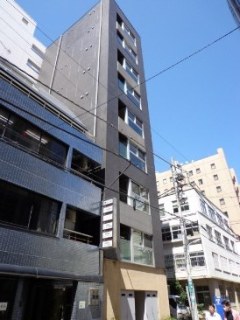 アパートメント2122