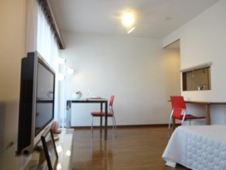 マヤ信濃町五番館