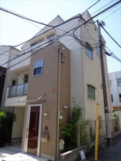 代々木2丁目戸建