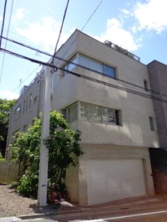 氷川坂ホームズ