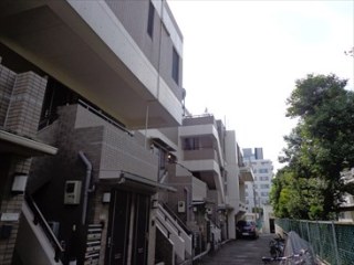 ウエストコート四谷