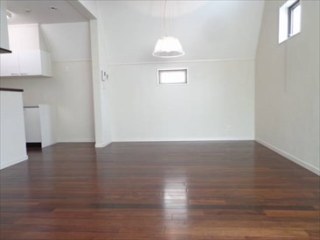余丁町一戸建