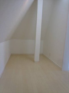 余丁町一戸建