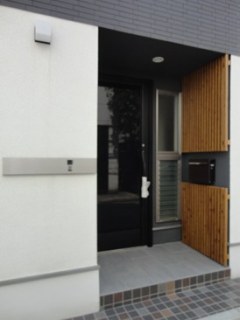 愛住町戸建　