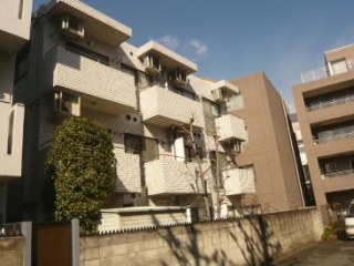 イイオハイツ　(事務所・住居)