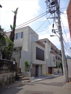 神宮前5丁目ハウス（AorB）