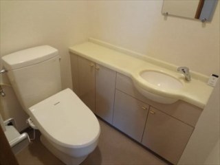 ガーデンテラス神宮前　(事務所)