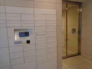 アトラス本郷赤門前